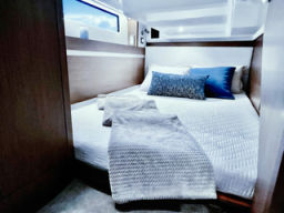 Thumbnail ANTARES 12 FLY IMAGE INT CABIN (5)