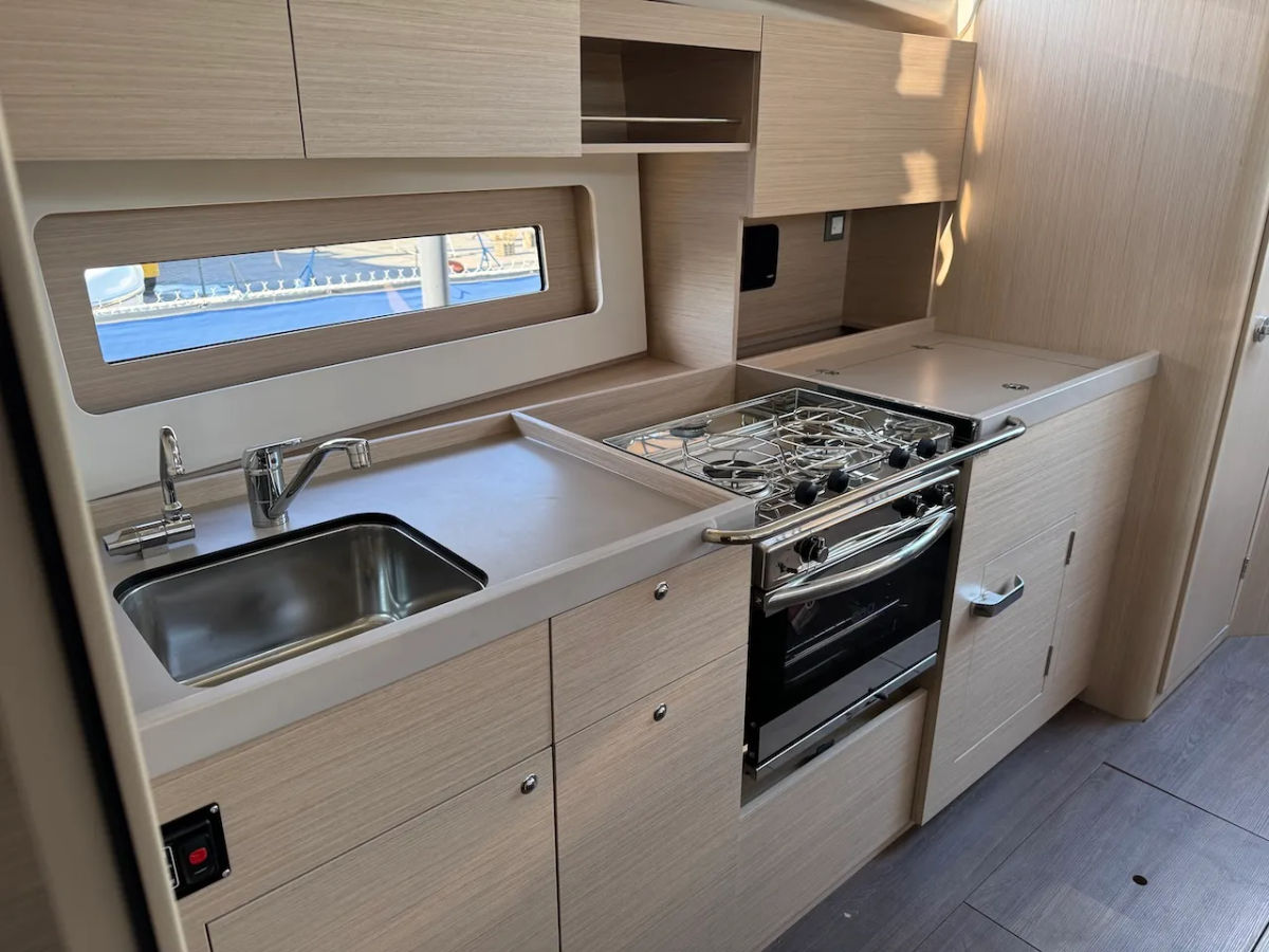 New 2025 Beneteau Monohull 37ft - Marina del Rey CA IMG 1929