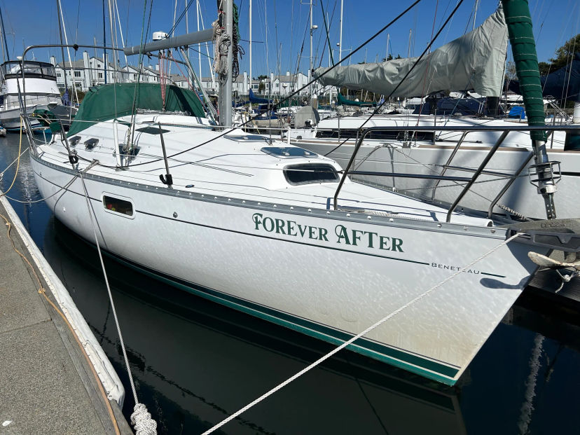 2000 Beneteau 321
