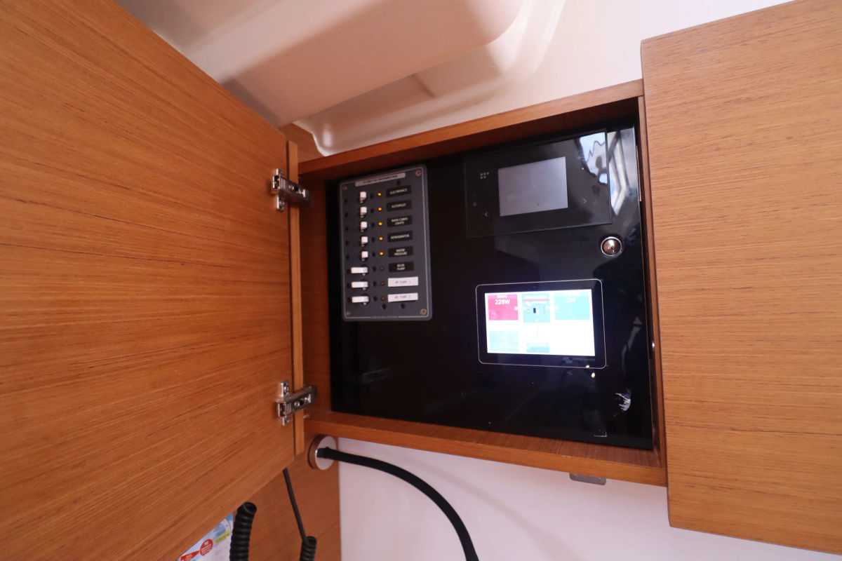 Pre-Owned 2023 Beneteau Monohull 45ft - Naos Yachts, Marina Del Rey CA IMG 3126