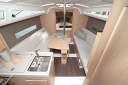 Thumbnail OCEANIS 30 1 PRESHOOTING INTERIEUR V2  7 sur 16 .jpg 1900px