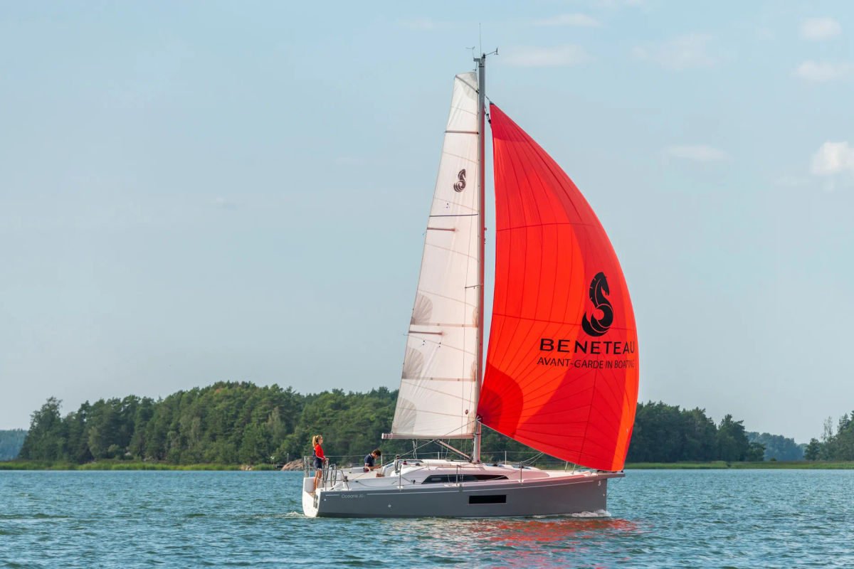 Oceanis 30.1 9216.jpg 1900px