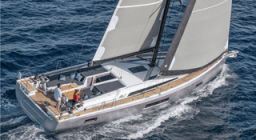 Thumbnail Oceanis51 1 01111.jpg 1900px