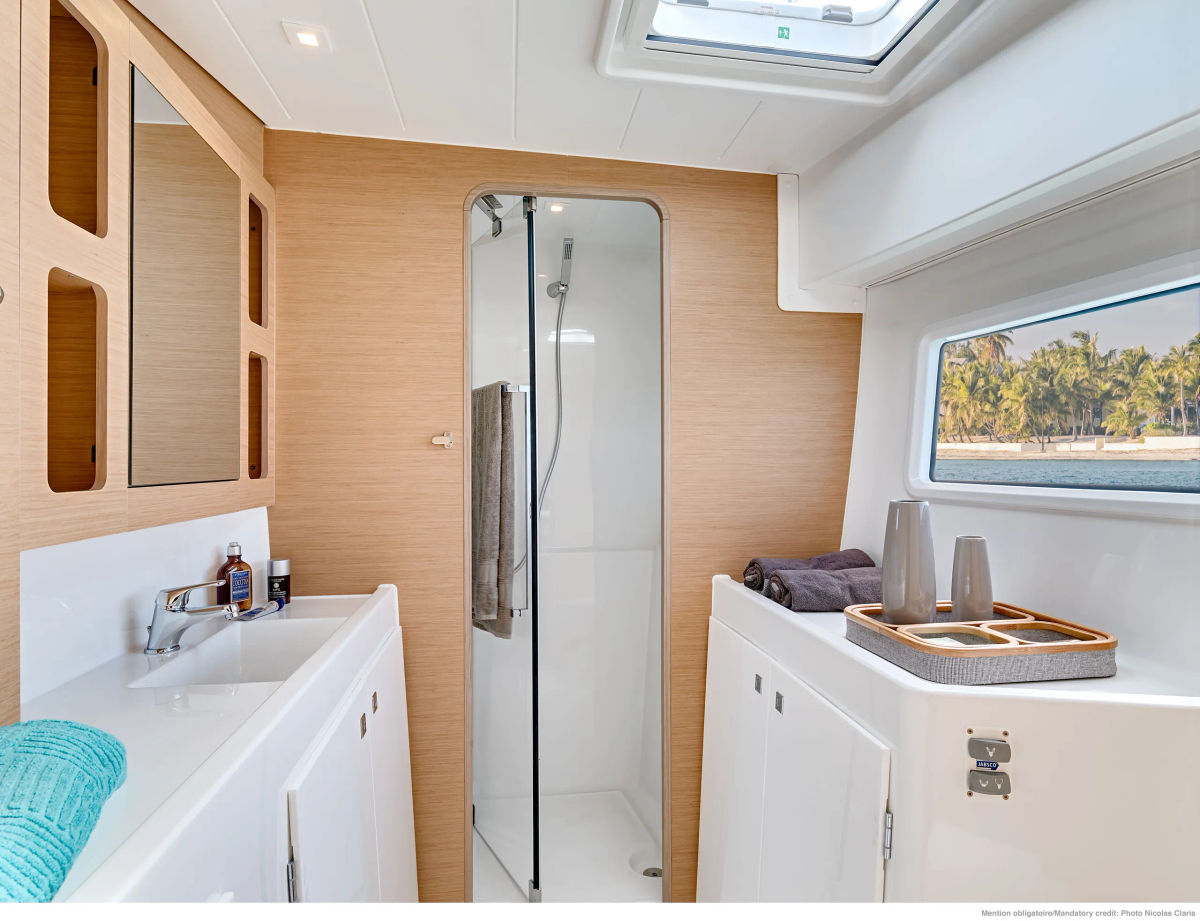 New 2022 Lagoon Multihull 42ft - Marina del Rey CA l42 ncz1527 a3