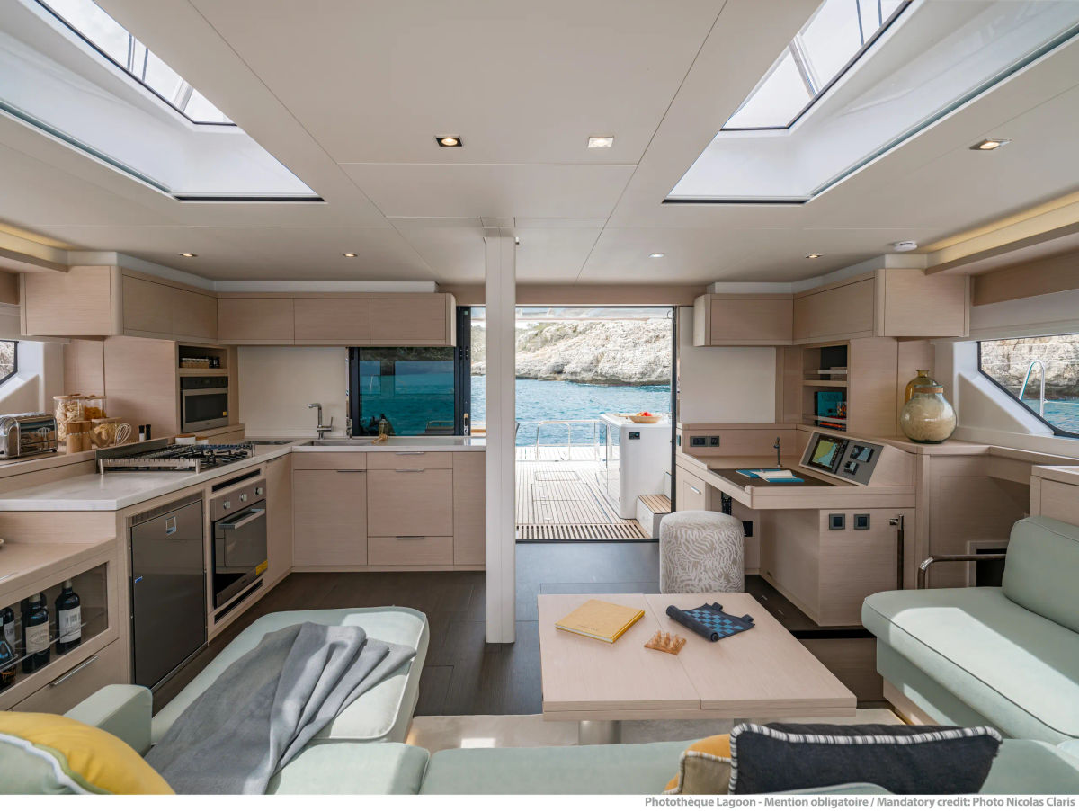 New 2023 Lagoon Multihull 55ft - Marina del Rey CA l55 ncf5350 a3