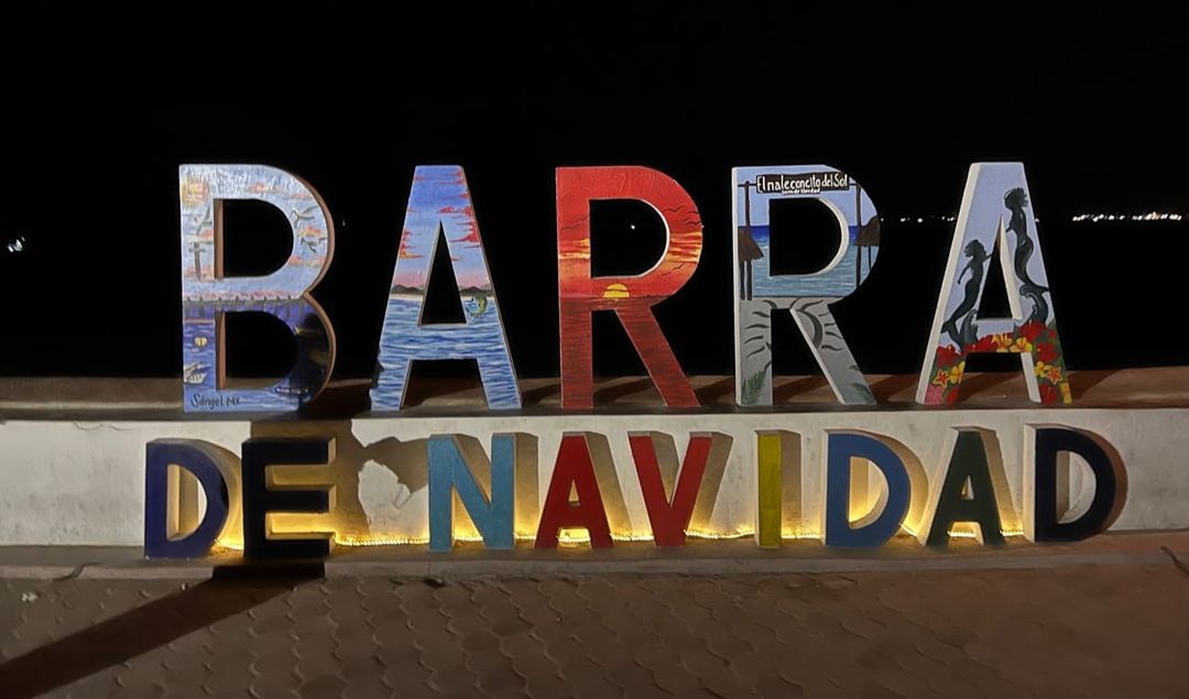Cruising Guide...Mexico / Barra de Navidad cover image