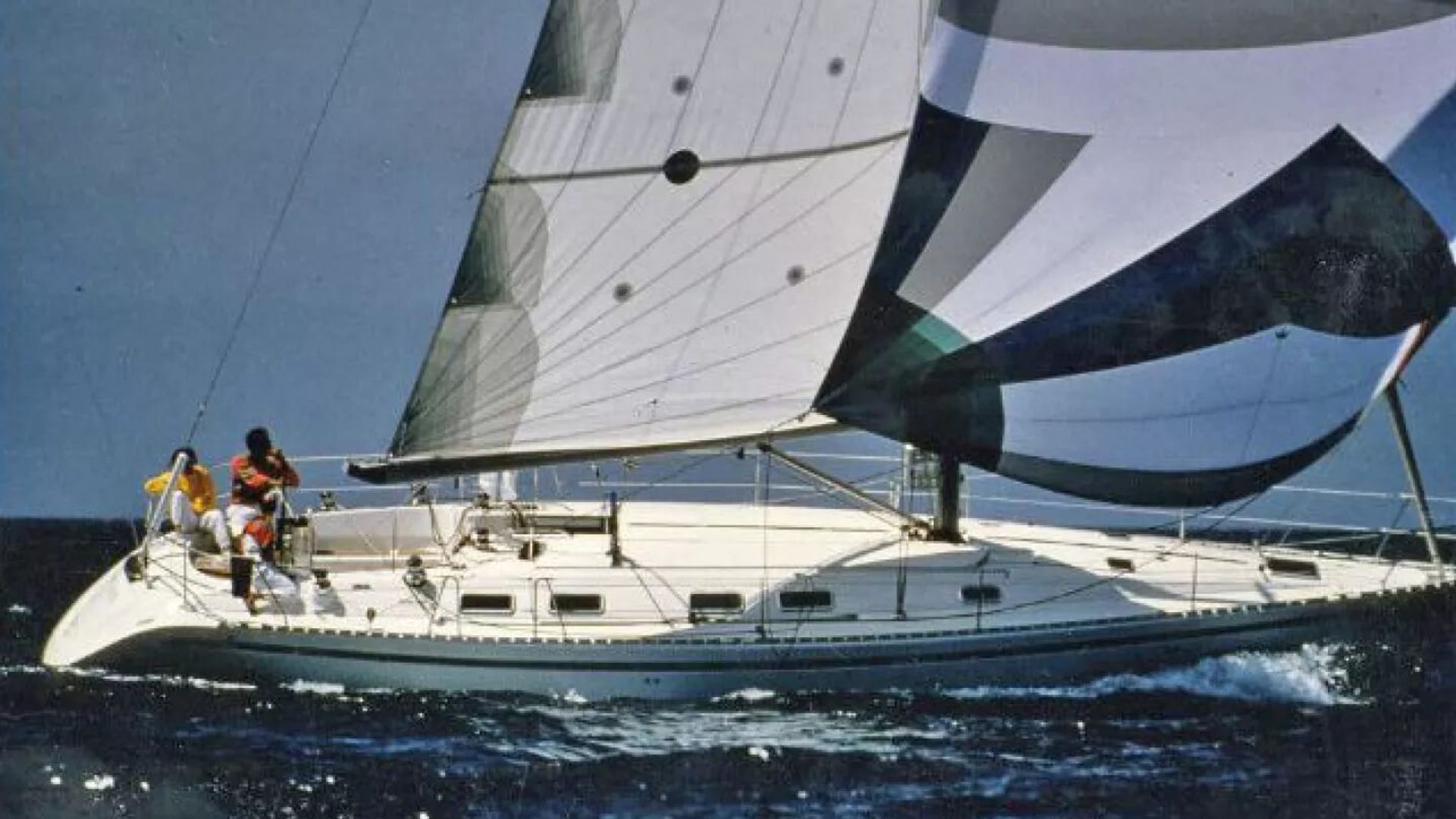 Beneteau First designed by Bruce Farr & Sergio Pininfarina