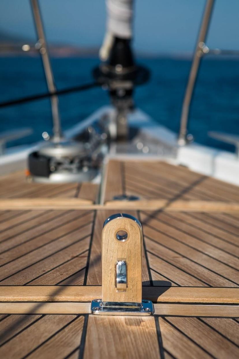 sailing instructor learn to sail