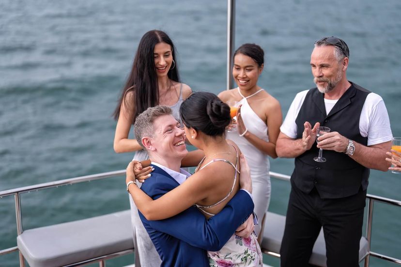 Businessman proposes to girlfriend on yacht holiday