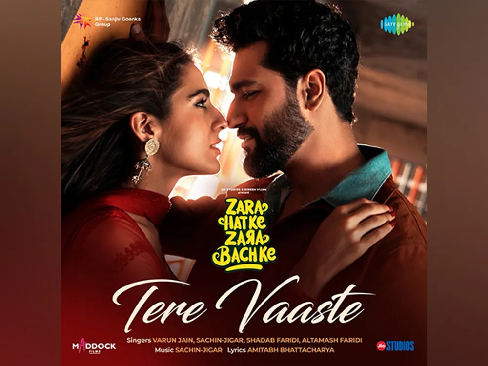 'Tere Vaaste' from 'Zara Hatke Zara Bachke' wins Best Lyrics at Filmfare Awards