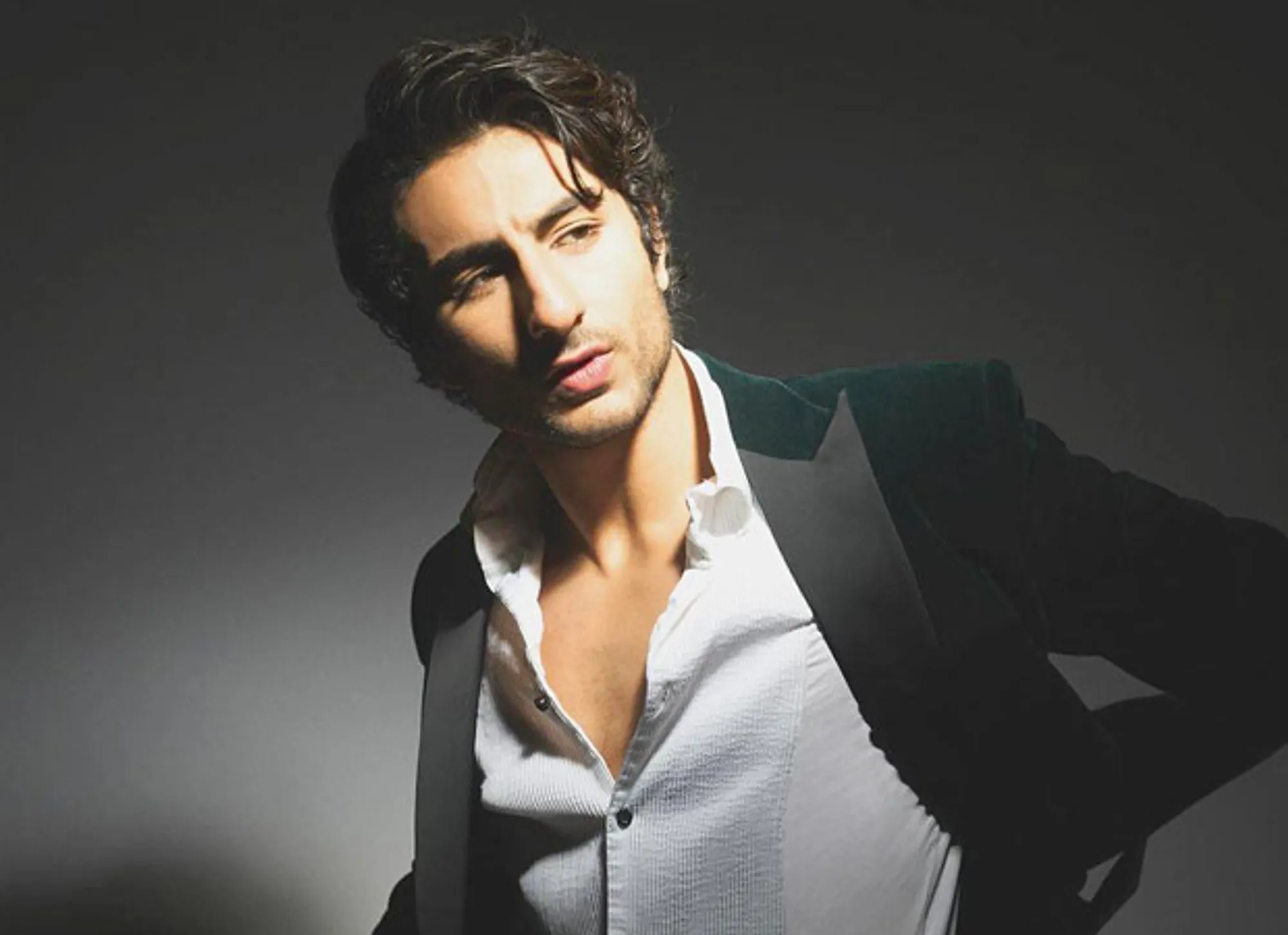 Ibrahim Ali Khan's Film Diler Faces Production Setback, Shifts Shoot to India