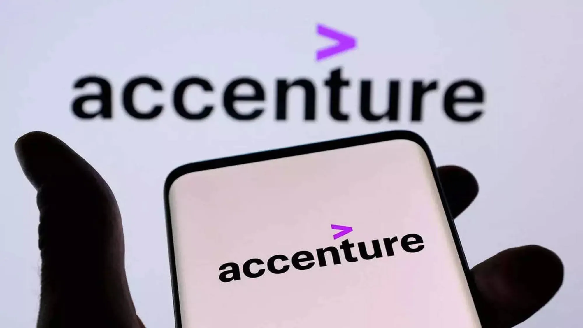 Accenture delays staff promotions amid industry slump and economic uncertainties.