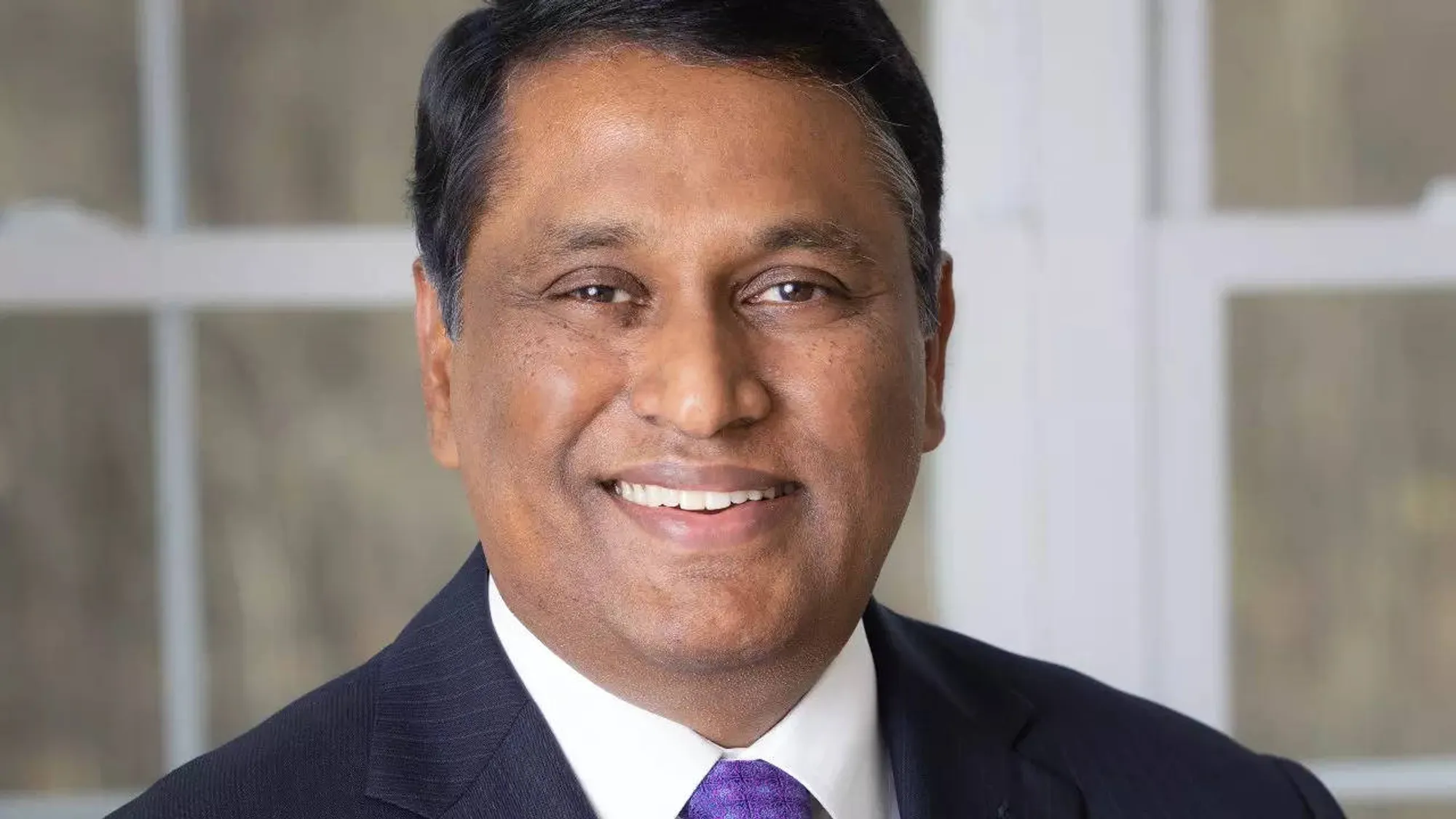 HCLTech CEO's Pay Surges to Rs 84.16 Crore, Embraces Hybrid Workplace Model