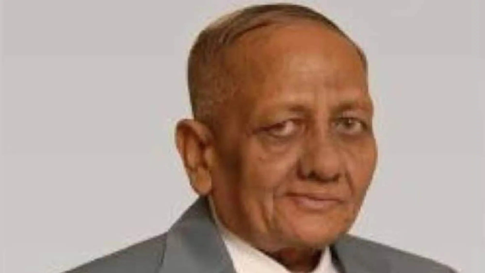 Father of India's Agni Missiles, R N Agarwal, Passes Away at 84
