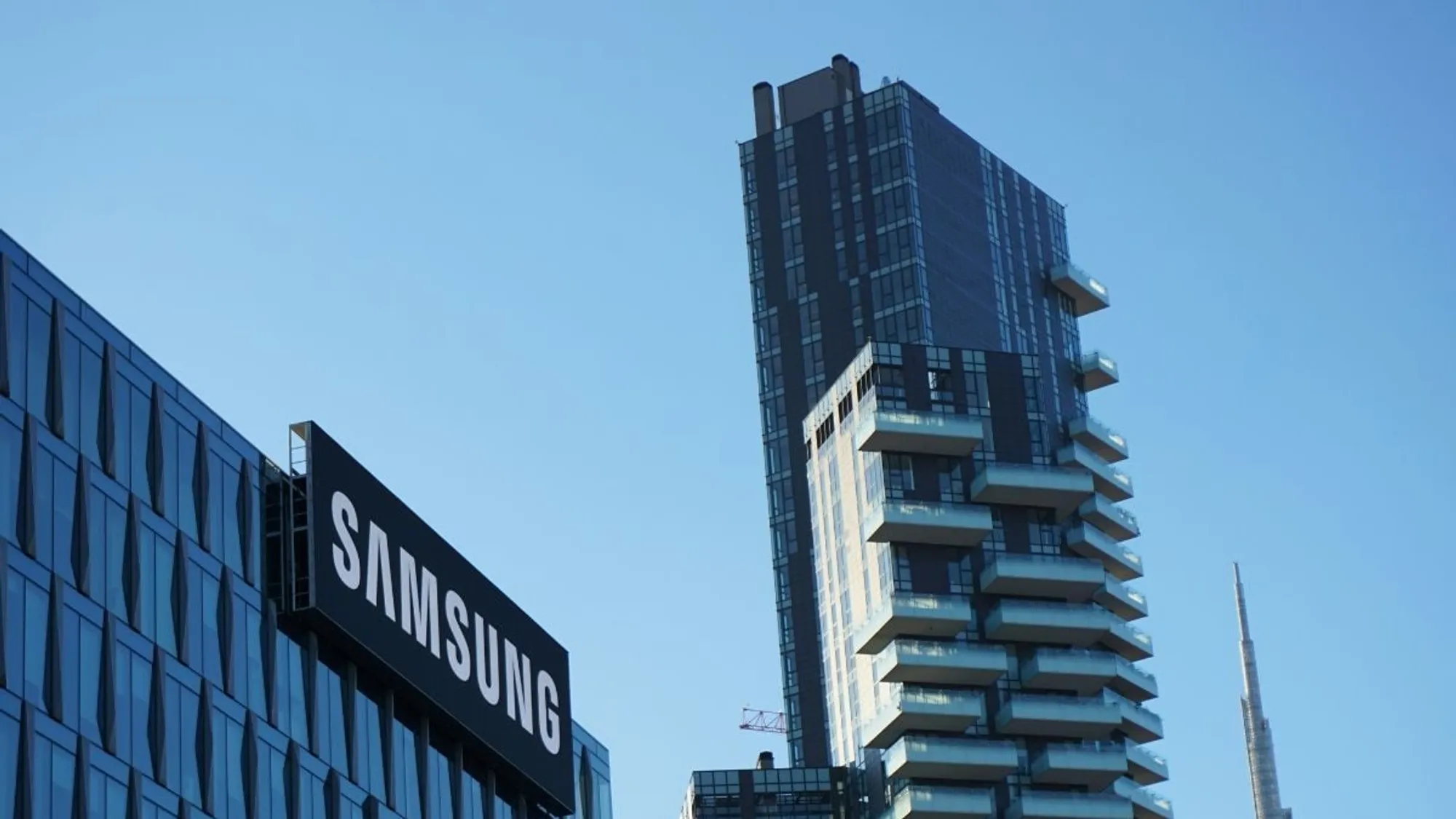 Samsung's Bug Bounty Program Offers Rewards Up to $1 Million for Security Flaws