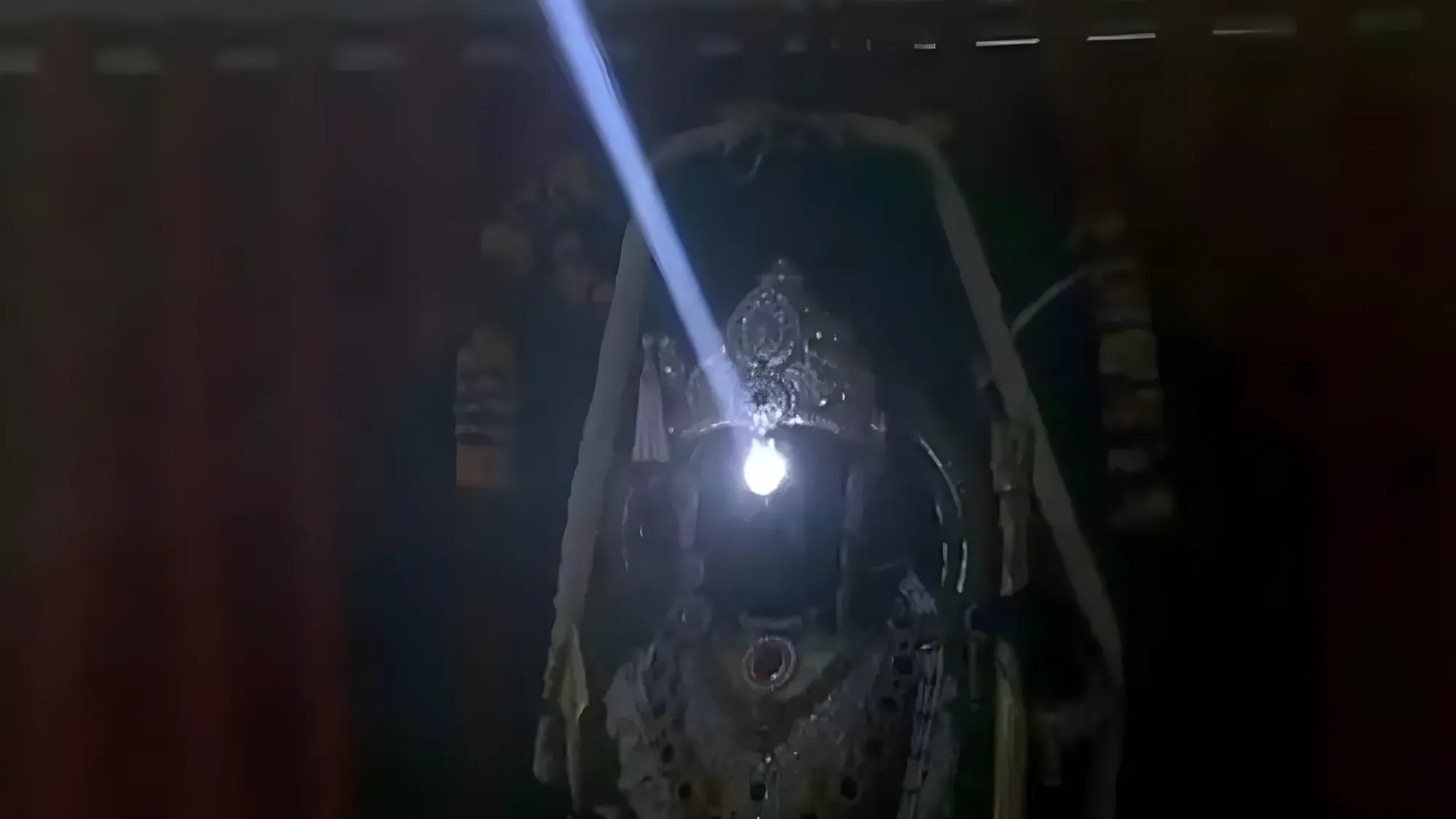 Ancient Indian Temples Illuminate Deities with Sunlight in Unique Rituals