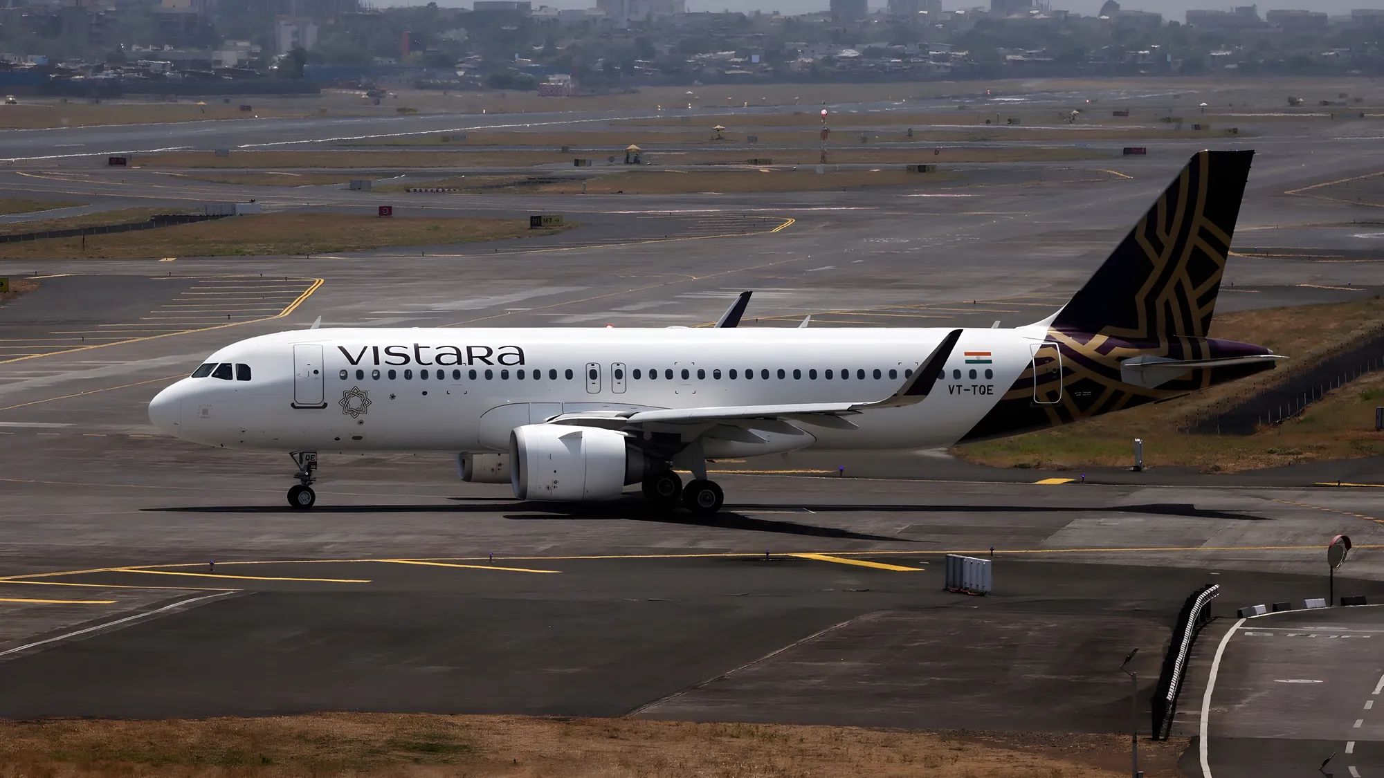 Airports in India Report Varied Passenger Numbers, Top Airports See International Growth
