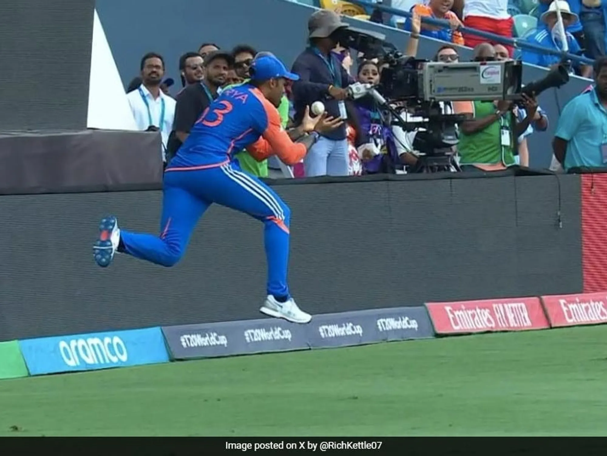 Suryakumar Yadav's Boundary Catch in T20 World Cup Final Sparks Social Media Buzz