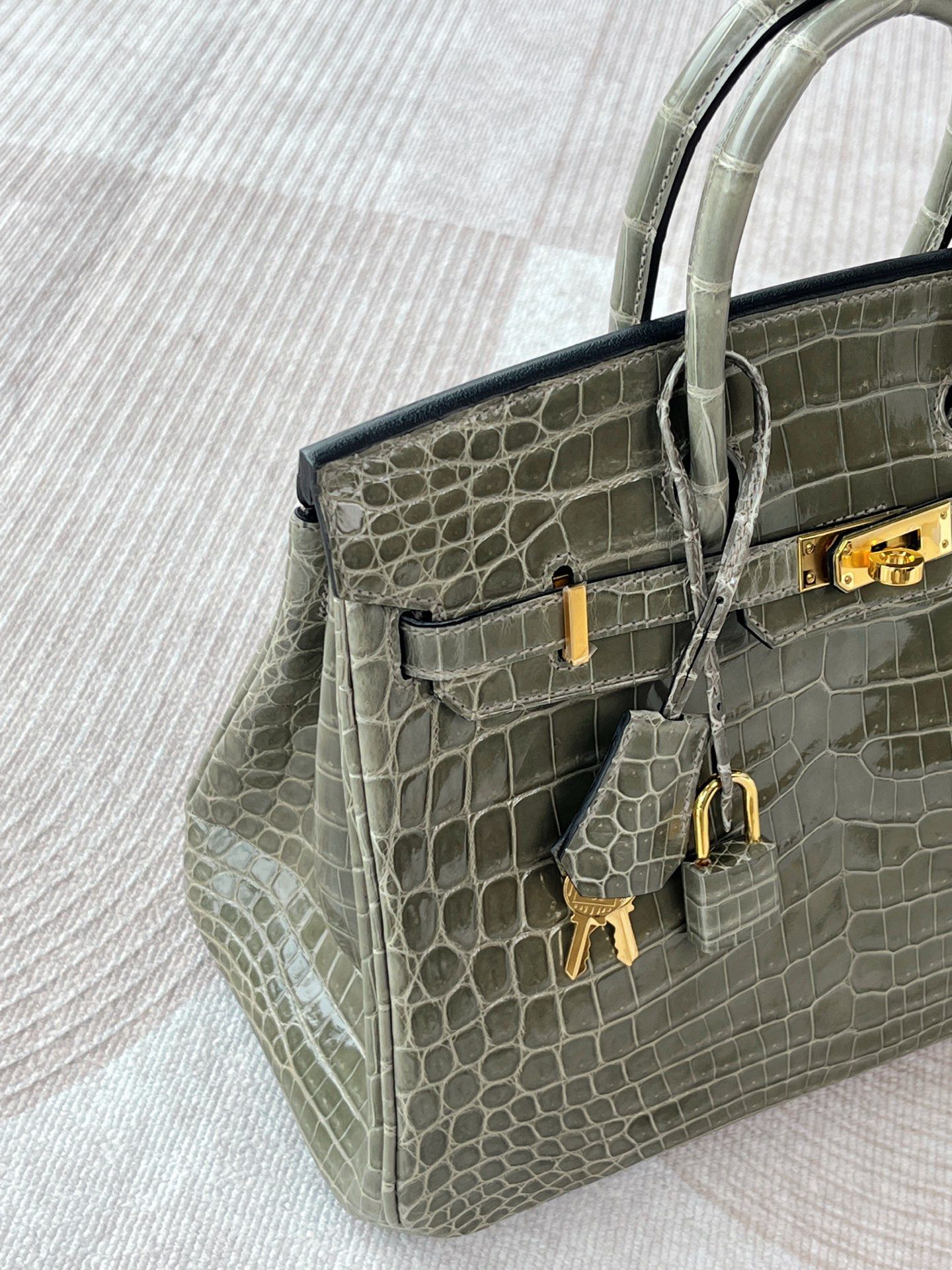 Sgkobo Private Catalog Ban Jiu Hui Liang Mian Ni Luo E Jin Kou