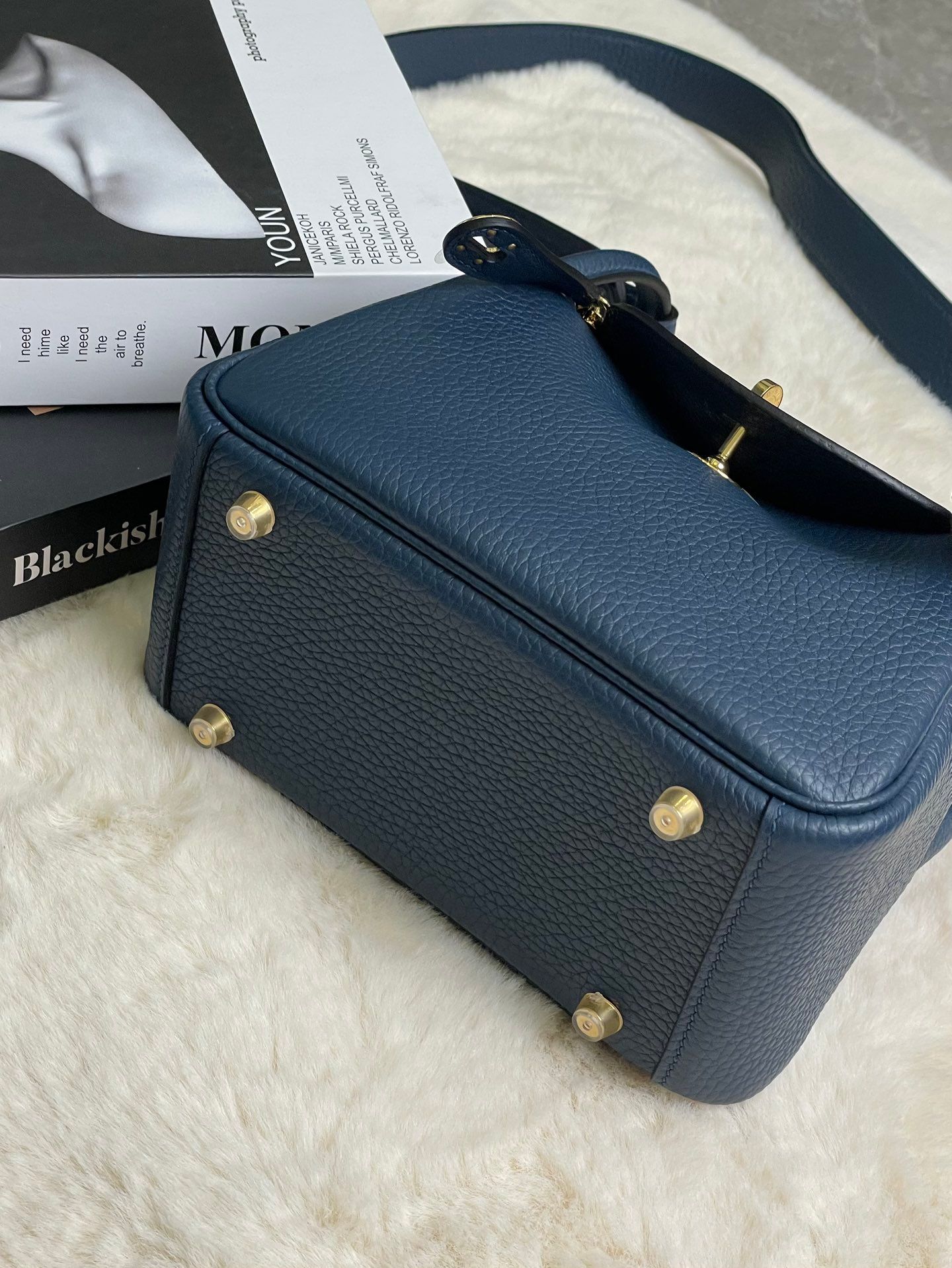 Hermès Hermès Lindy Clémence Gold thumbnail 3