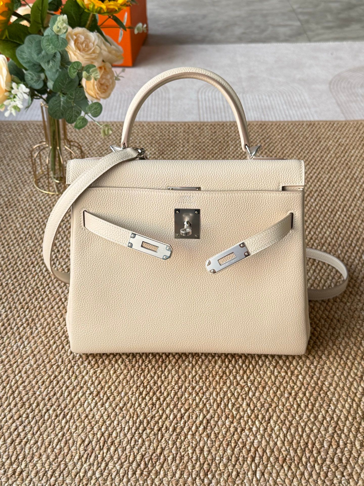 Hermès Hermès Kelly 28 Crème Silver thumbnail 2