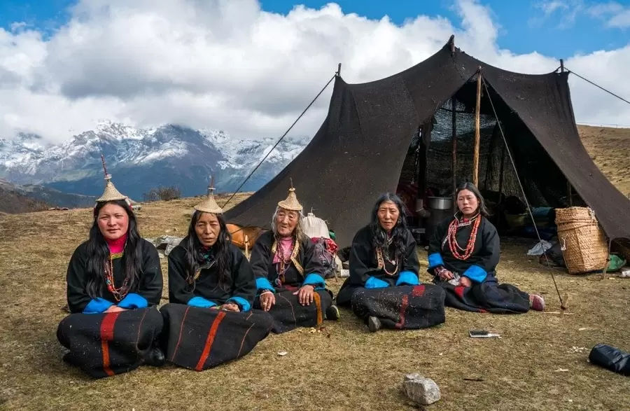 Laya Village, Bhutan. Unique accommodation, Travel Agent Finder