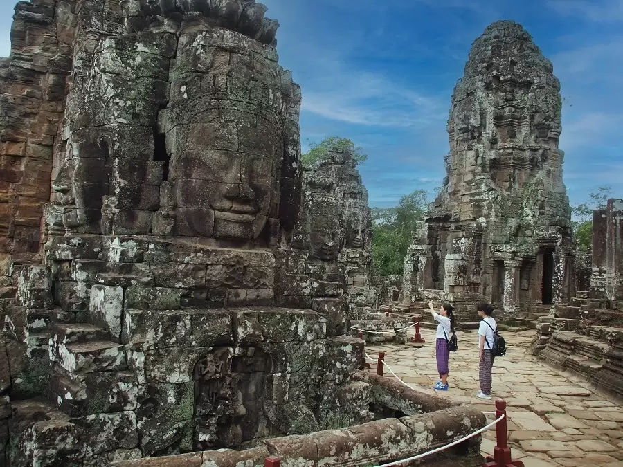 Bayon Temple, Cambodia Holidays