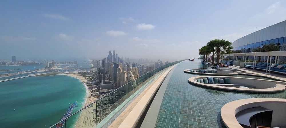 The Address Beach Resort, Rooftop pool, Dubai, UAE.