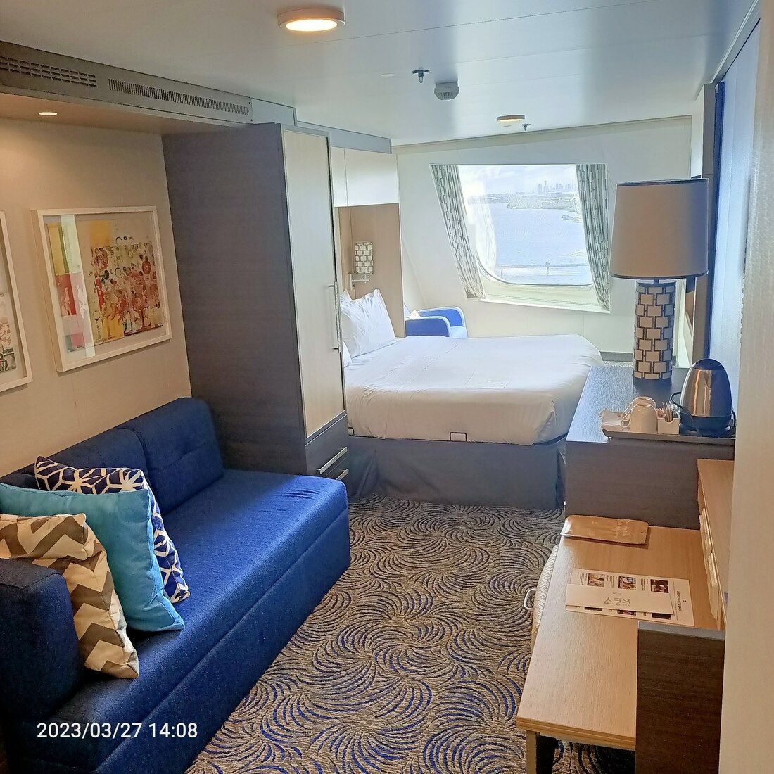 Royal Caribbean Quantum of the Seas Oceanview Cabin