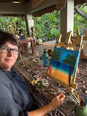 Luxury Travel Fiji Expert Linda Kiernander Sip n Paint Class, Kokomo Private Island in Fiji.