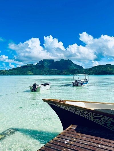 How to see the best islands of Tahiti.