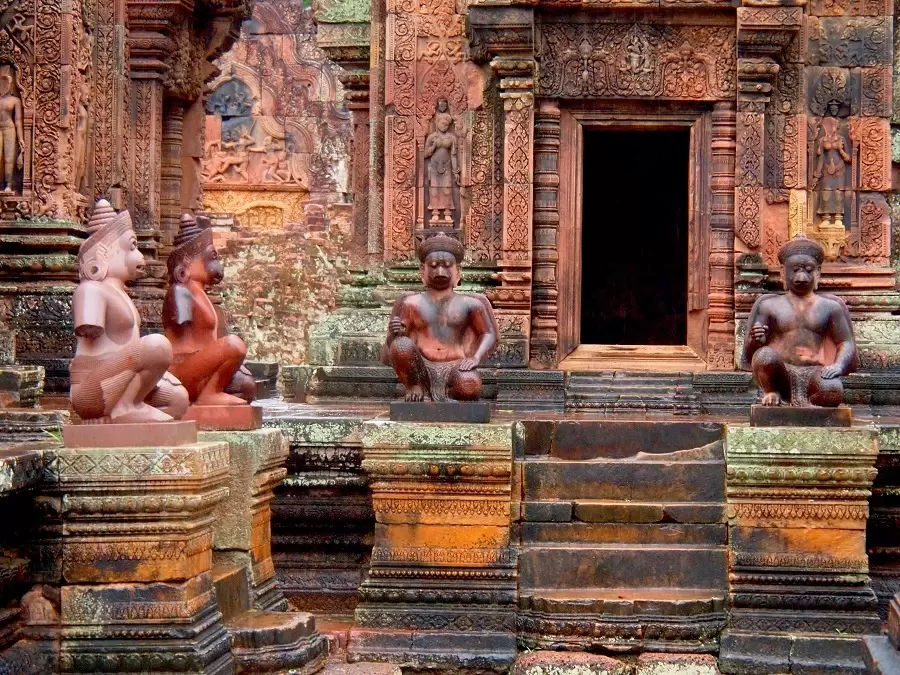 Monkey Temple Siem Reap Cambodia Tour