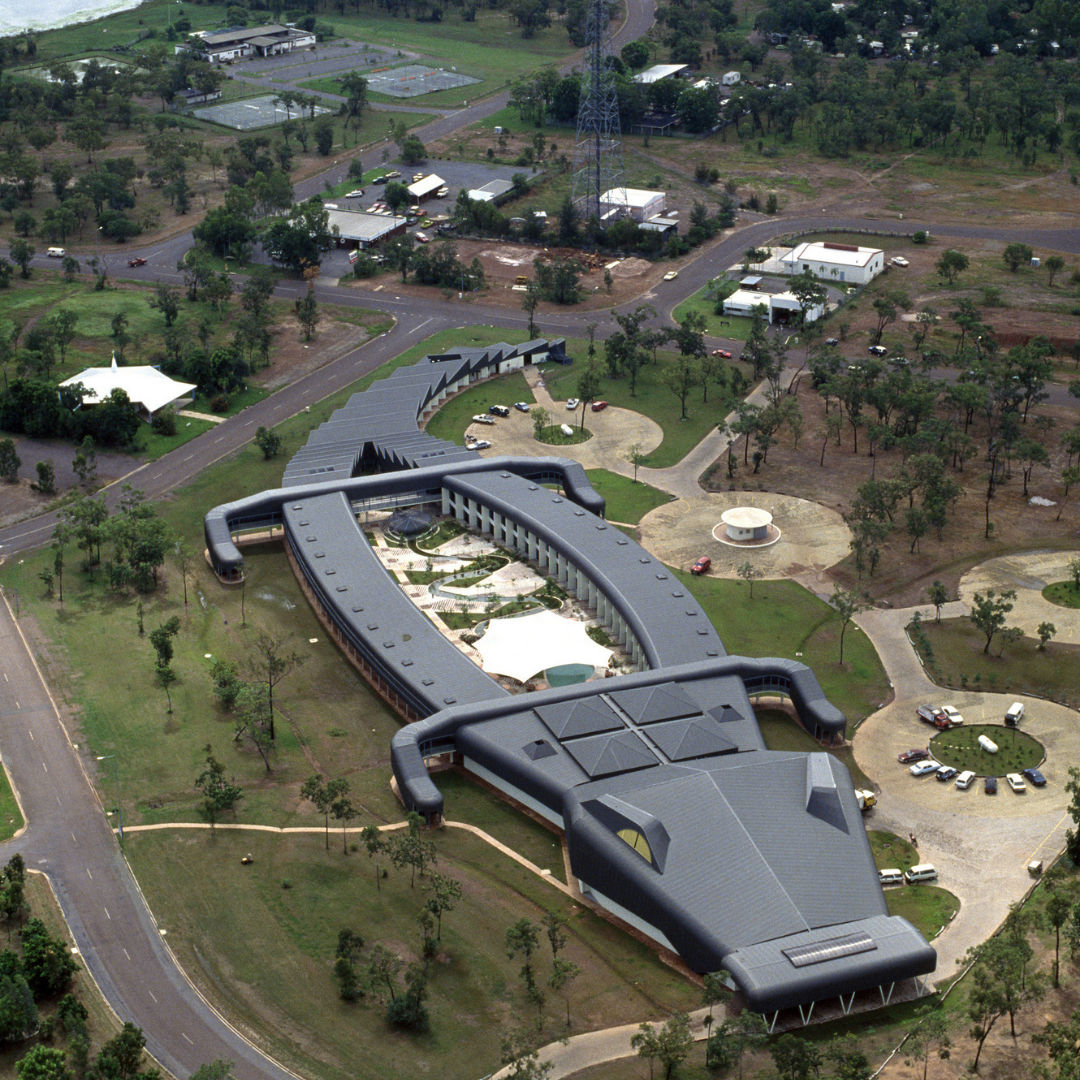 Gagudju Crocodile Hotel, Darwin Holiday Guide