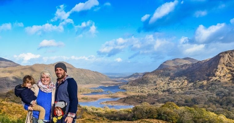 Family travelling in Ireland. Panorama photo by Travel Agents Specialist Ireland