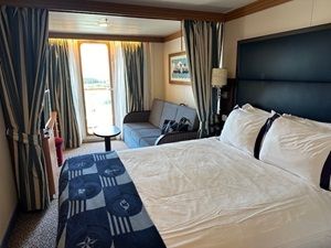 Disney Wonder, Verandah cabin stateroom.