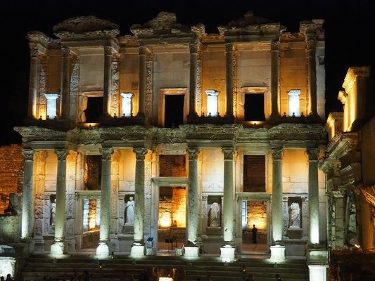 Ancient History in Kusadasi and Ephesus, Turkey