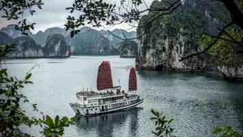 13 Day Luxury Vietnam Tailored Package