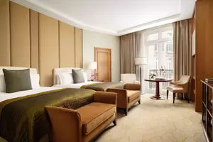 London Luxury accommodation | 3rd night free or family friendly stays