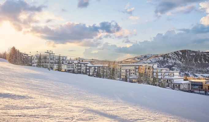 Fly and Ski Aspen Package from $4,132 Per Person!