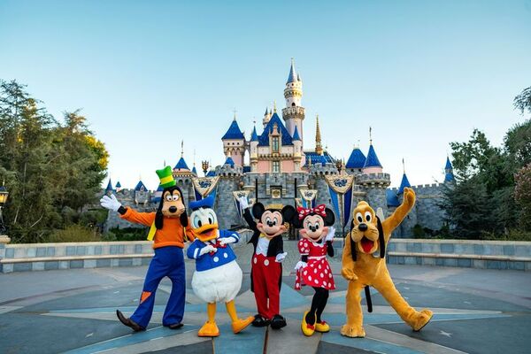 Enchanting Escapades: Discover the Magic of Disneyland Paris