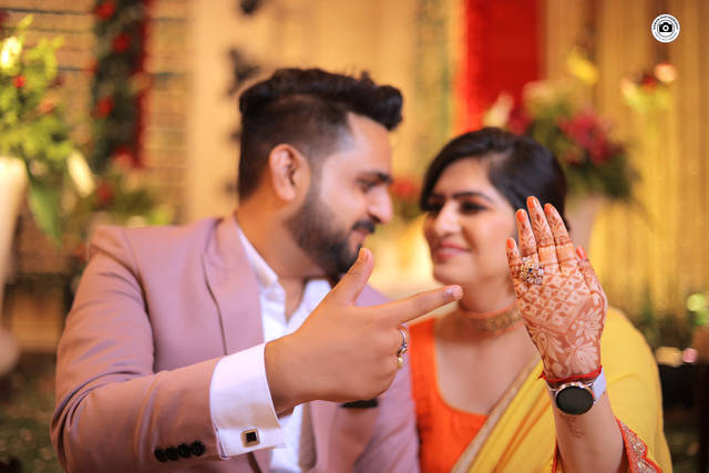 Couple portrait on the wedding day