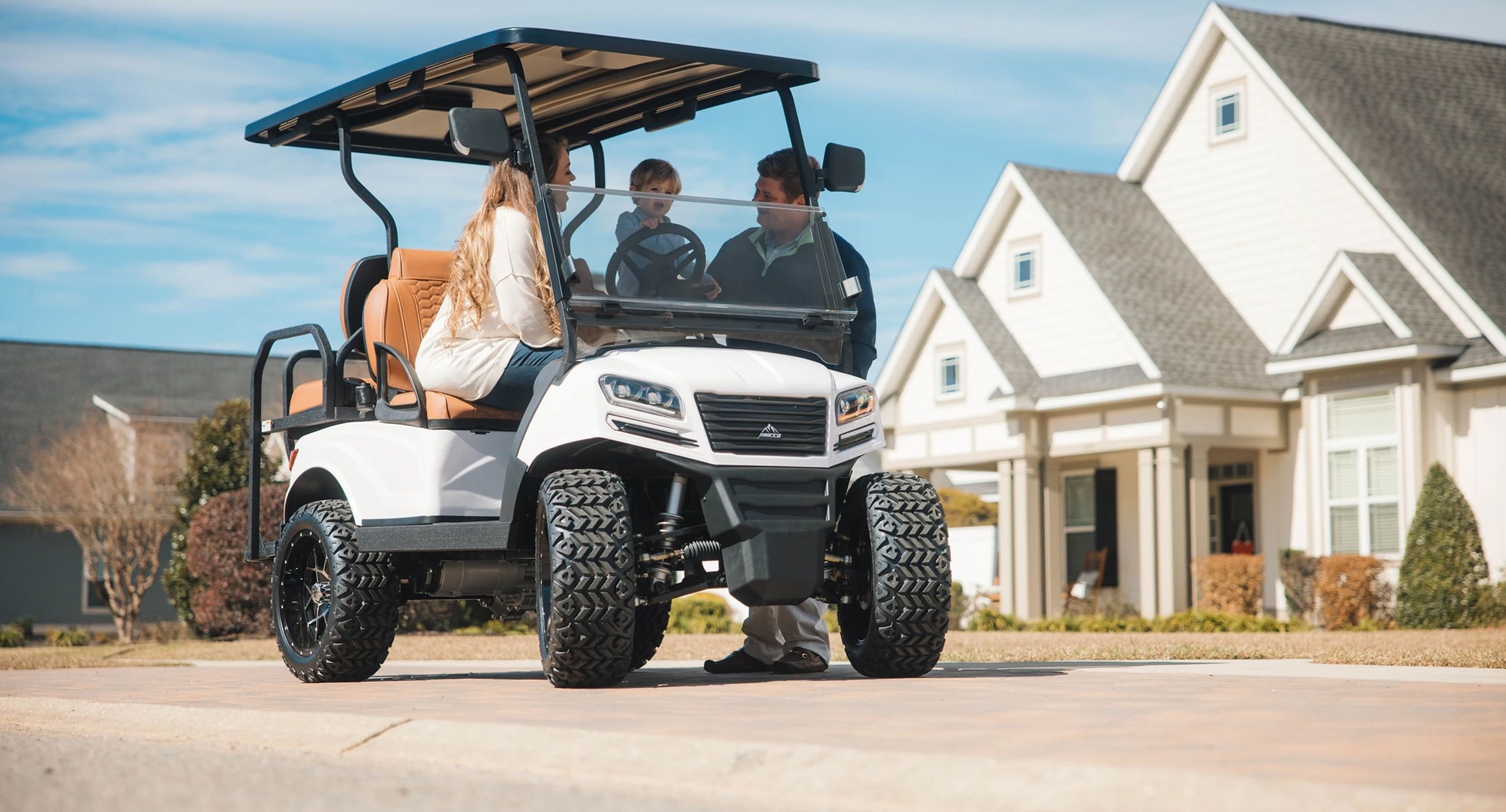 Sierra LSV customizable golf car