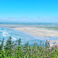 Book Luxury Dog Friendly Holiday Accommodation next to a Blue Flag Beach in Devon