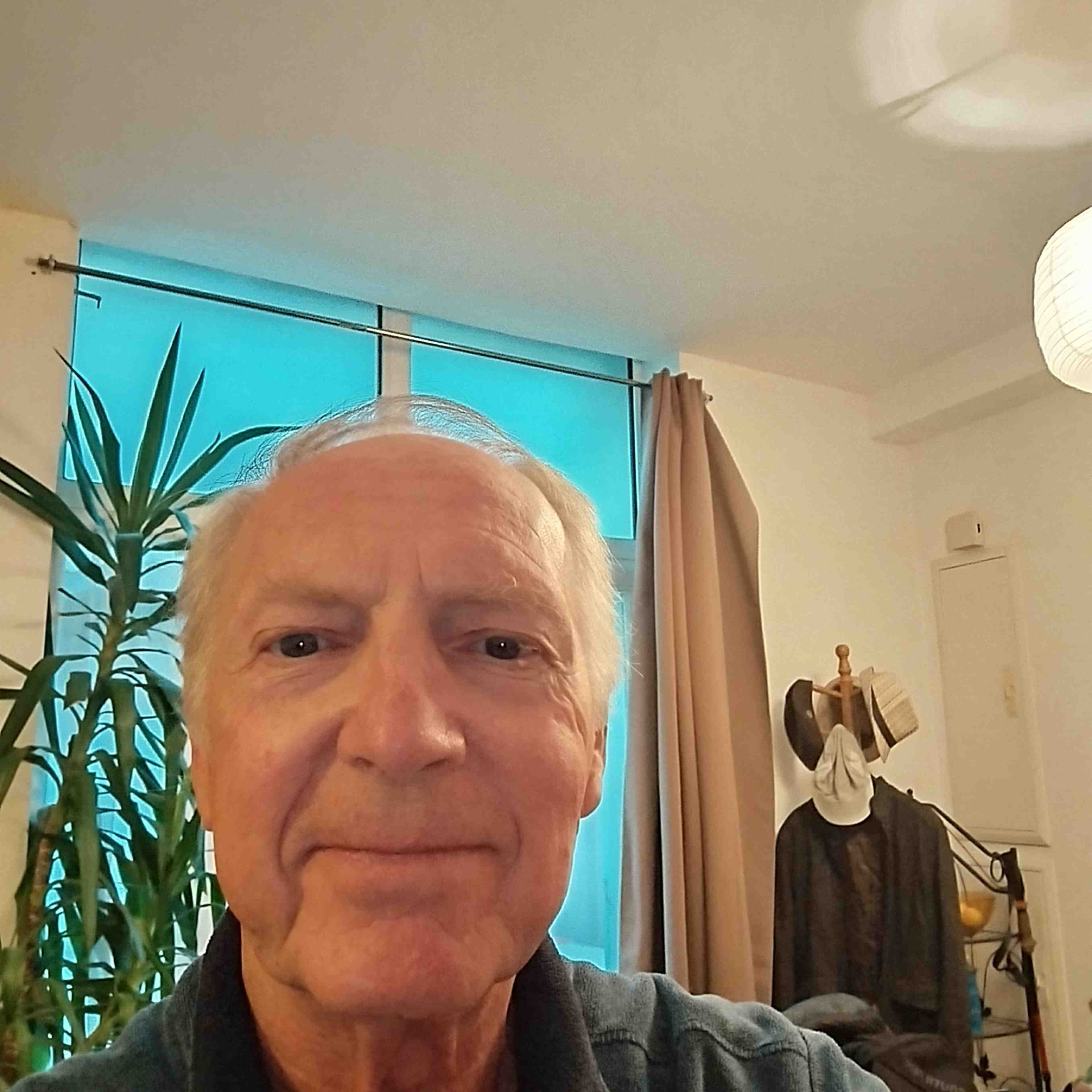 André