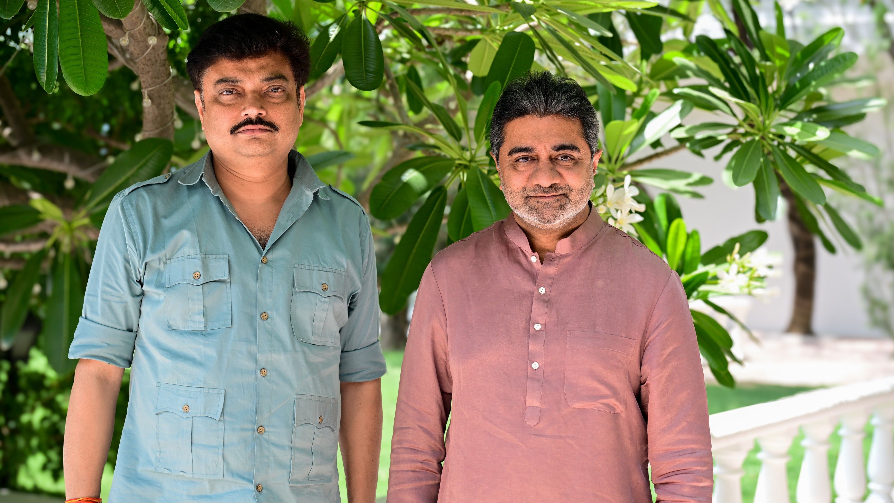 डॉ. अभिषेक वर्मा और बिहार शिवसेना प्रदेश अध्यक्ष श्री आशुतोष झा की बैठक ~ सामाजिक कल्याण और जनसेवा के लिए साझा संकल्प।