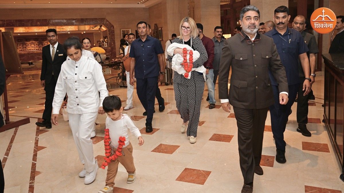 Dr. Abhishek Verma and family began their 4 day Maharashtra tour today from Mumbai ~ 19 October 2026