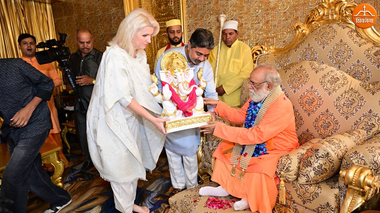 Jagadguru Mahabrahmarishi Shri Kumar Swami blessed The Verma Family ~ Nov 2, 2025