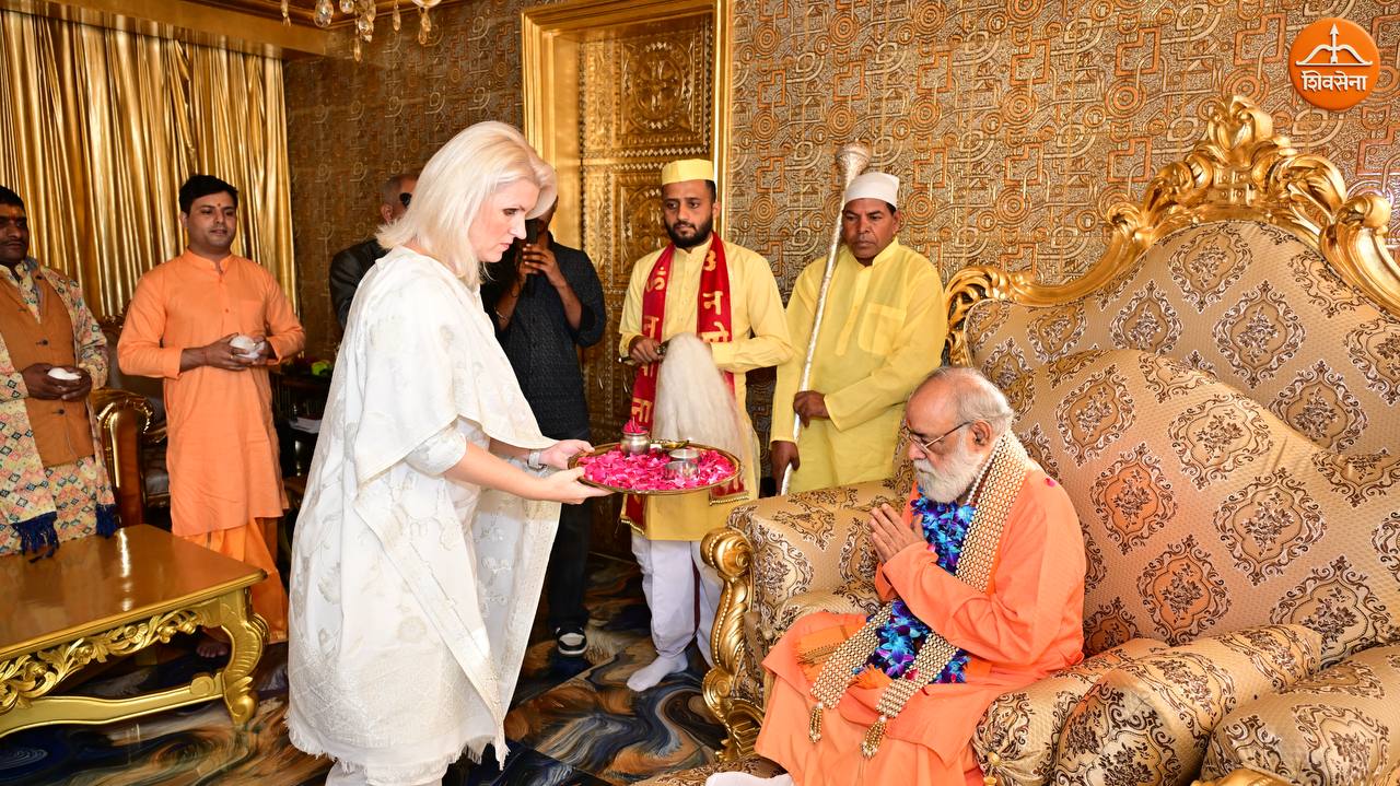 Jagadguru Mahabrahmarishi Shri Kumar Swami blessed The Verma Family ~ Nov 2, 2025