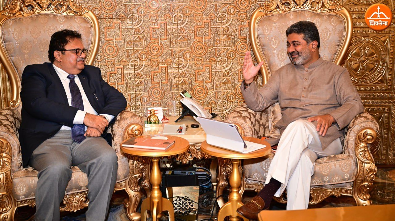 Dr. Abhishek Verma meeting with the  Vice Chancellor of MGCUB, Motihari, Bihar and JNU Professors | Dec 13, 2025