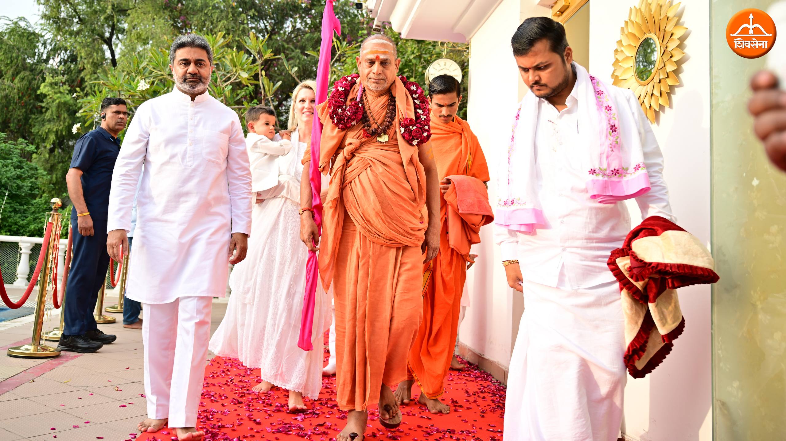 Shankaracharya Sadanand Saraswati blesses The Verma Family